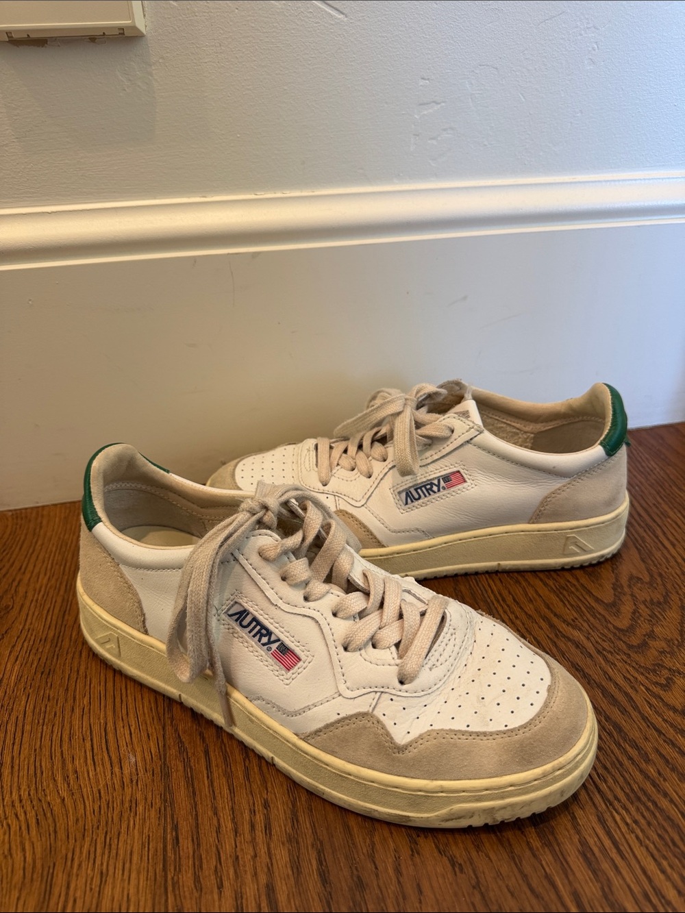 Autry Women's White Leather Low-Top Sneakers with Green Heel Accent